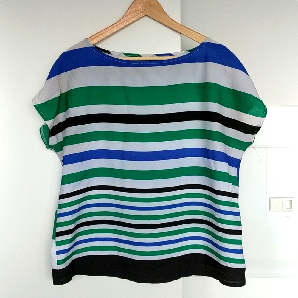 Cynthia Rowley Striped Short Sleeve Top L